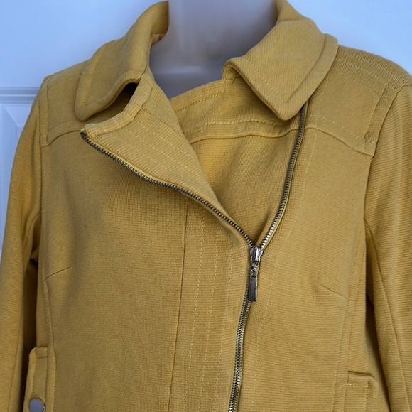 Women's Mustard Jacket - Picture 3 of 8
